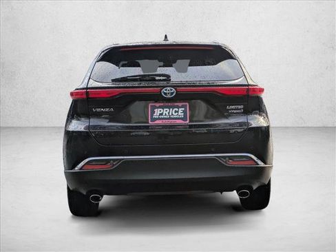 Used 2021 Toyota Venza Limited w/ Advanced Technology Package image 6