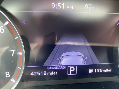 Used 2019 INFINITI QX50 Essential w/ Premium Audio Package FWD image 10