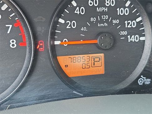 Used 2022 Nissan Frontier SV image 14