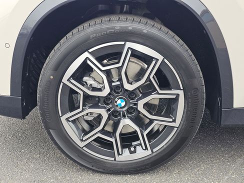 New 2026 BMW X1 xDrive28i w/ Technology Package image 8