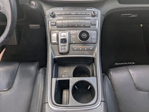 Used 2021 Hyundai Santa Fe Limited FWD image 22