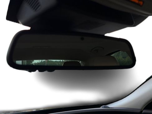 Used 2016 Jaguar XF Prestige RWD image 53