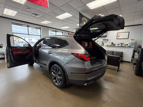 Used 2022 Acura MDX A-Spec AWD/4WD image 16