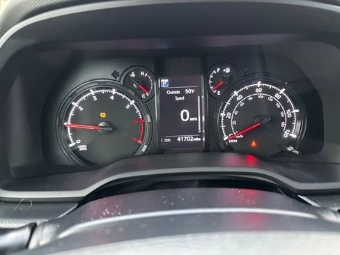 Used 2024 Toyota 4Runner SR5 image 15