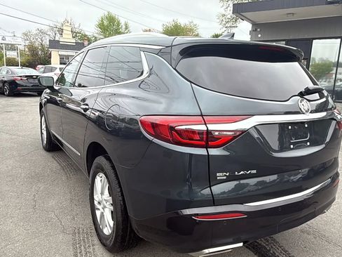Used 2020 Buick Enclave Essence w/ Sound and Sites Package AWD/4WD image 5