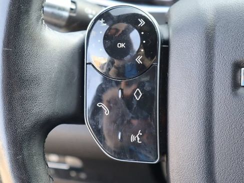 Used 2020 Land Rover Range Rover Evoque SE AWD/4WD image 12