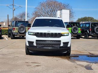 Used 2023 Jeep Grand Cherokee L Altitude video 2