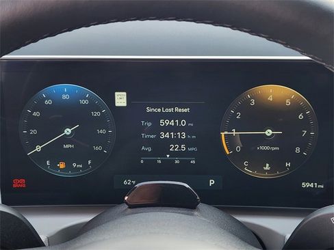 Certified 2025 Hyundai Tucson Limited image 12