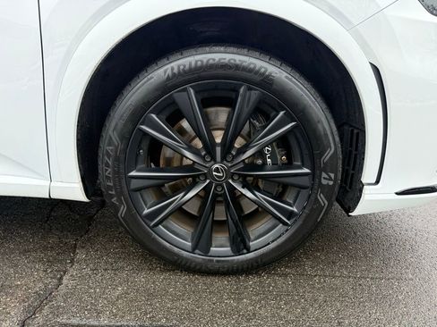 Used 2023 Lexus RX 500h F Sport image 29