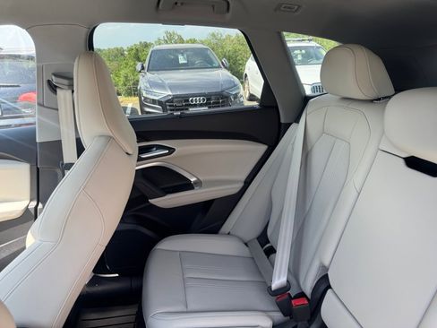 Used 2025 Audi Q5 Prestige AWD/4WD image 29