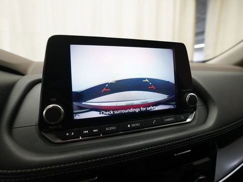 Certified 2022 Nissan Rogue SV AWD/4WD image 19