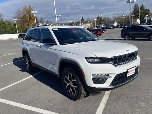 New 2025 Jeep Grand Cherokee Limited image 2