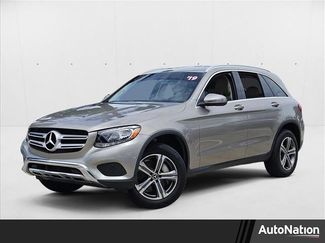 Used 2019 Mercedes-Benz GLC 300 image 1