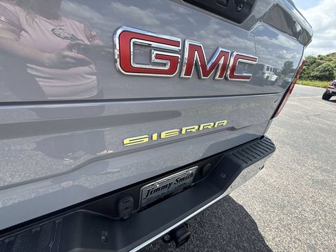 Certified 2024 GMC Sierra 1500 Pro w/ Pro Value Package AWD/4WD image 39