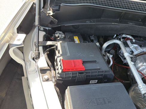 Used 2023 Chevrolet Silverado 1500 LTZ AWD/4WD image 40