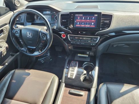 Used 2022 Honda Ridgeline Black Edition image 35