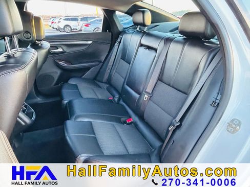 Used 2014 Chevrolet Impala LT w/ Convenience Package image 15