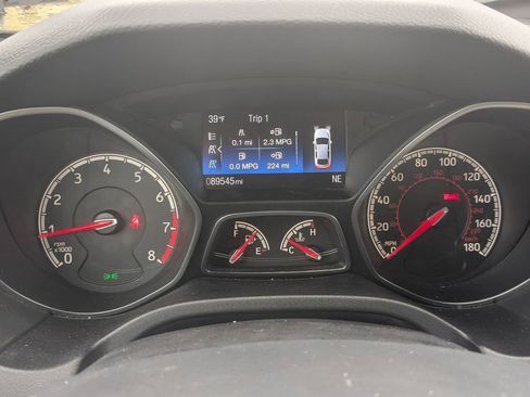 Used 2017 Ford Focus ST image 17