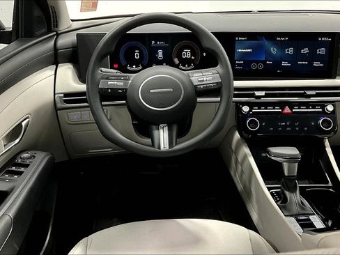 Used 2025 Hyundai Tucson SEL image 7