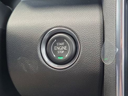 New 2026 GMC Acadia Elevation image 29