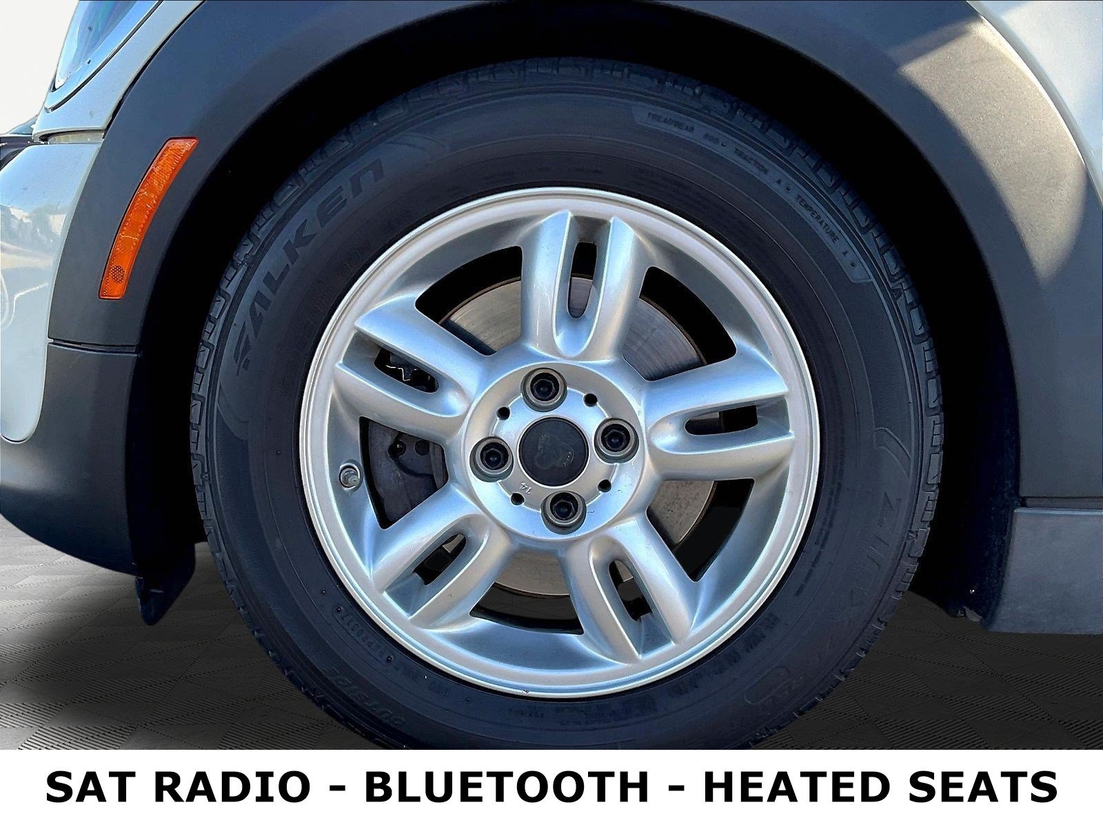 Used 2012 MINI Cooper Clubman FWD image 34