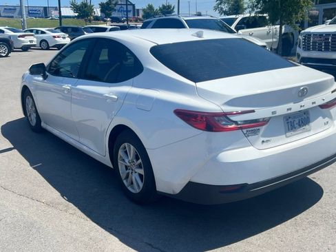 Used 2025 Toyota Camry LE FWD image 6