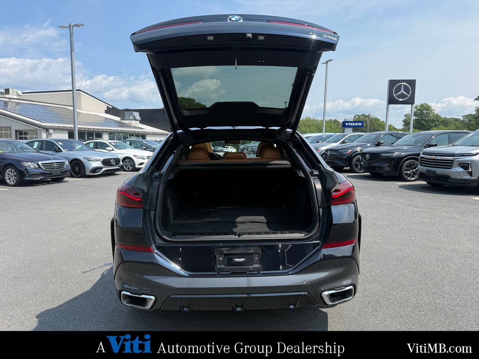 Used 2021 BMW X6 xDrive40i w/ M Sport Package AWD/4WD image 23