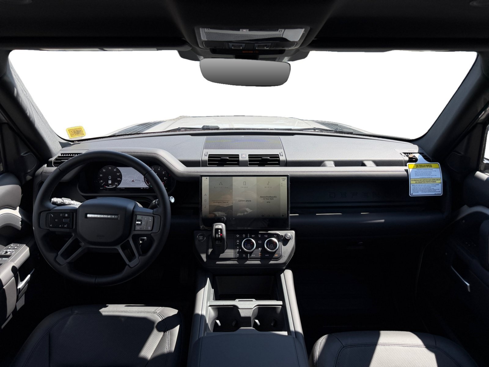 New 2026 Land Rover Defender 110 X-Dynamic SE AWD/4WD image 19