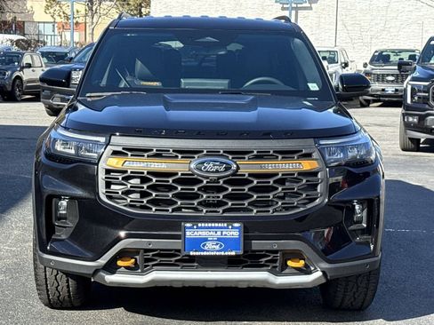 Used 2026 Ford Explorer Tremor w/ Tremor Convenience Package image 2