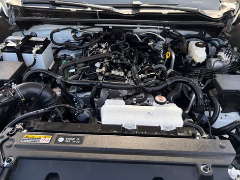 Used 2025 Toyota 4Runner 4WD image 32