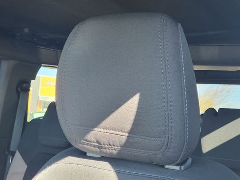 Used 2022 Ford Bronco Wildtrak image 11