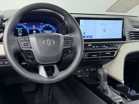 Certified 2026 Toyota Camry XLE FWD image 36