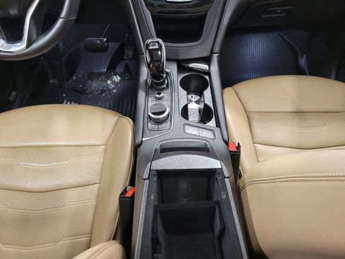 Certified 2024 Cadillac XT6 Premium Luxury w/ Platinum Package image 17