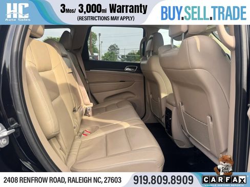 Used 2017 Jeep Grand Cherokee Limited image 16