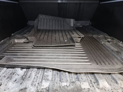 Used 2024 Tesla Cybertruck AWD Crew Cab image 17