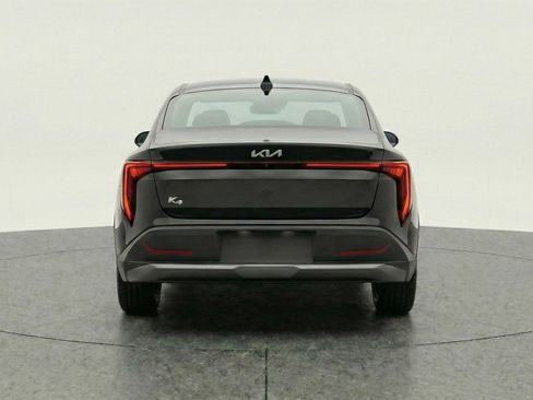 Used 2025 Kia K4 FWD image 6