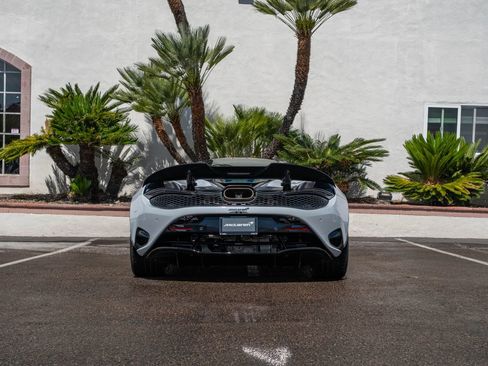 New 2026 McLaren 750S image 5