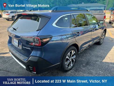 Used 2022 Subaru Outback Limited AWD/4WD image 5