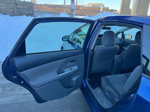 Used 2012 Toyota Prius V Two FWD image 13
