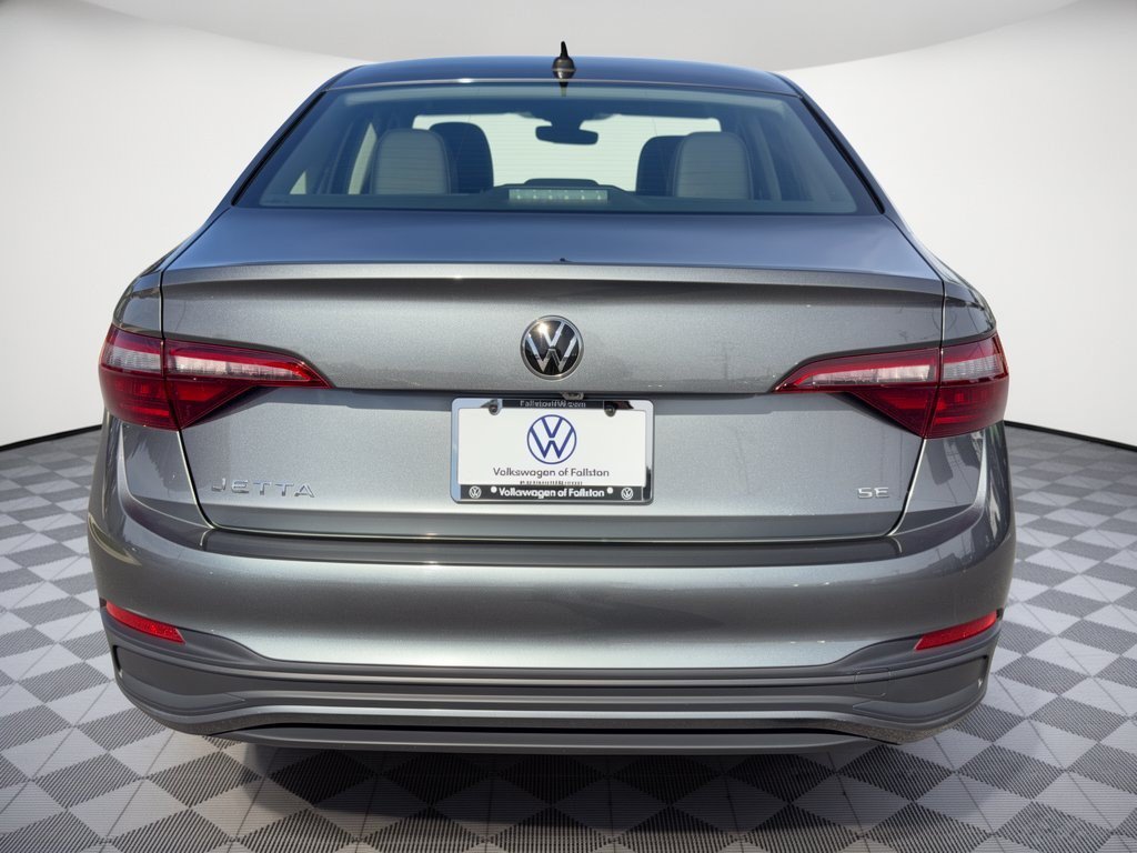 Certified 2024 Volkswagen Jetta SE FWD image 11