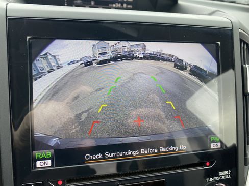 Used 2021 Subaru Crosstrek Hybrid w/ Moonroof Package w/Navigation image 32