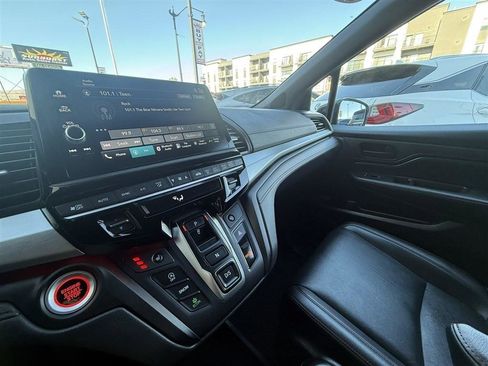 Used 2025 Honda Odyssey Sport-L image 42