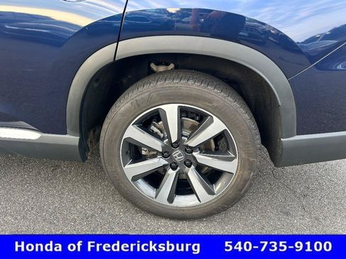 Used 2025 Honda Pilot Touring image 36