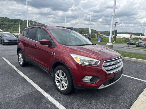 Used 2018 Ford Escape SE AWD/4WD image 1