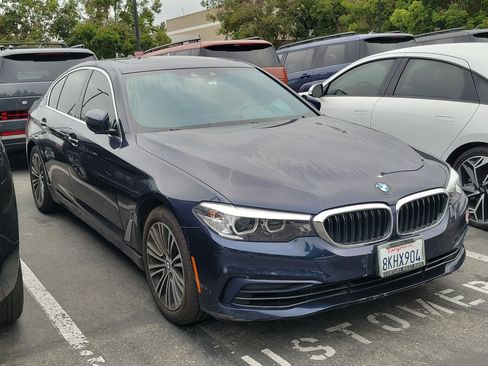 Used 2019 BMW 530e RWD image 3