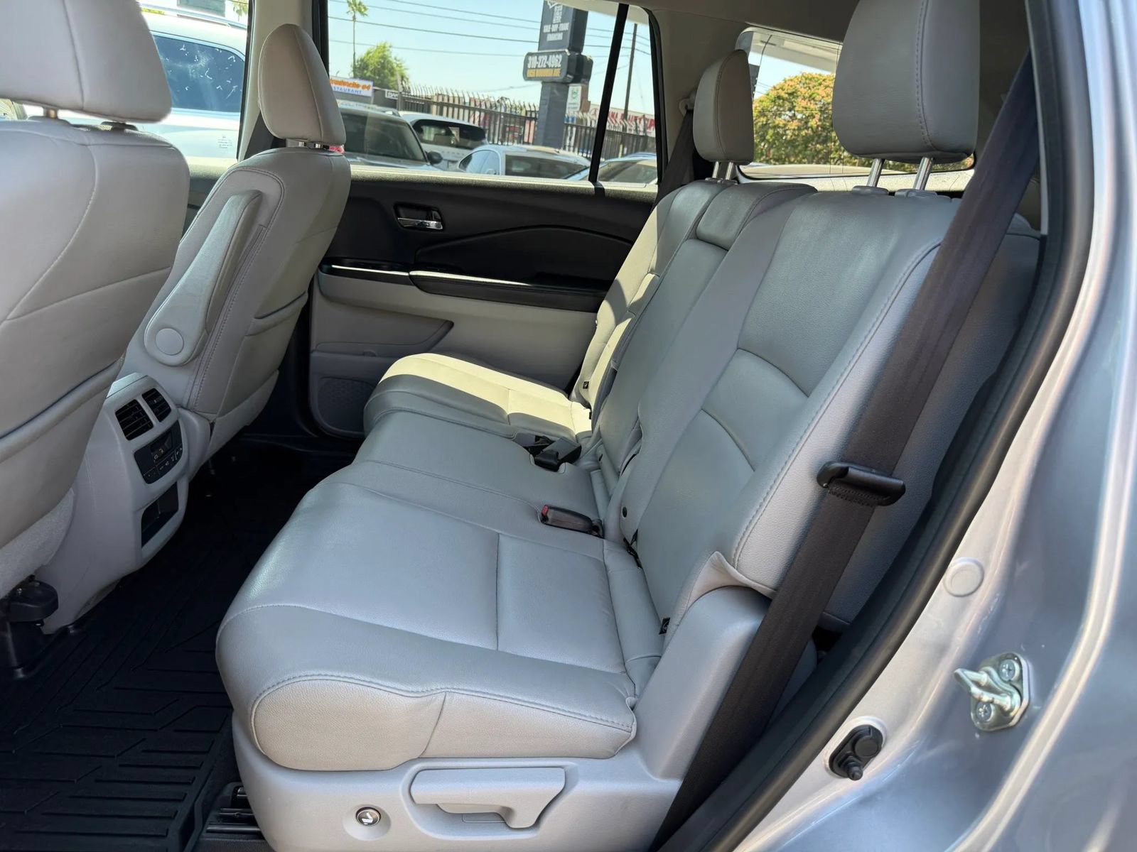 Used 2017 Honda Pilot EX-L image 34