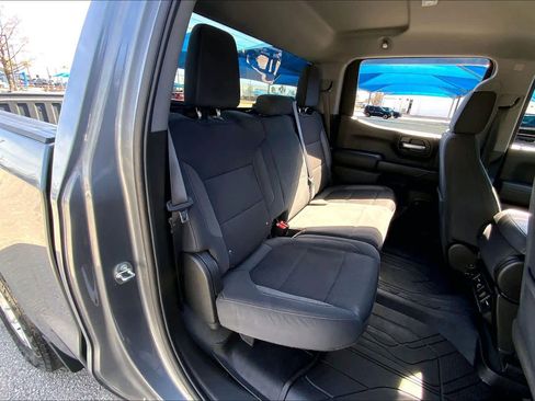 Used 2021 Chevrolet Silverado 1500 LT image 20