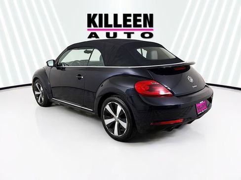 Used 2013 Volkswagen Beetle 2.0T image 5
