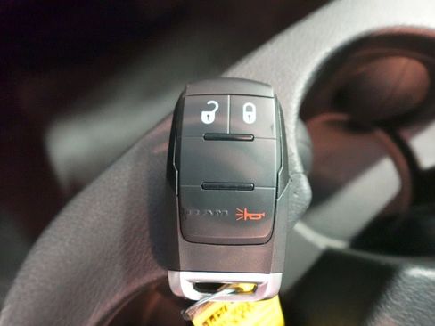 Used 2020 RAM 2500 Tradesman w/ Safety Group AWD/4WD image 20