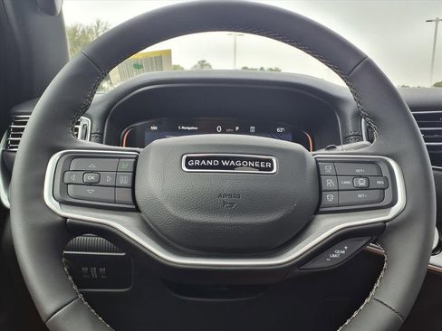 New 2026 Jeep Grand Wagoneer L 2WD image 10
